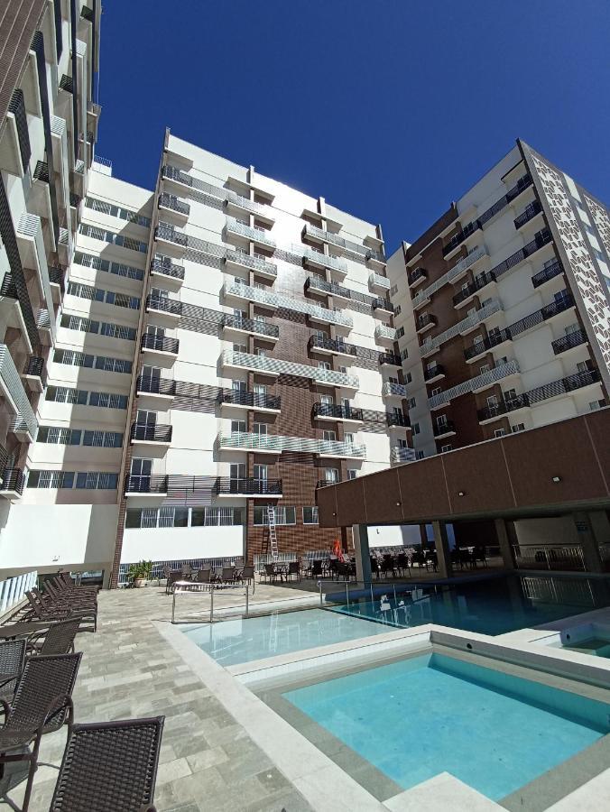 Caldas Novas - 2024 - Diroma Spazzio Acesso Ao Vulcao - Com Piscina Do Hotel 24 Horas Экстерьер фото
